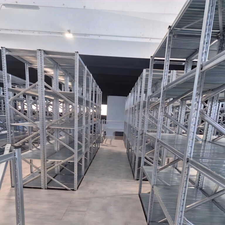 Montaggio soppalco su 2 livelli